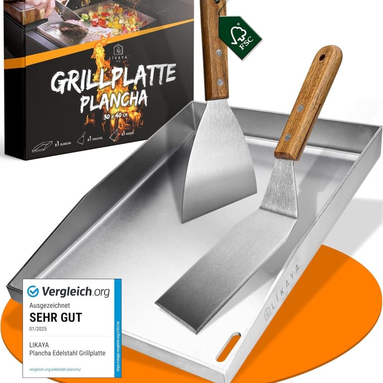 Grillplatte mit zwei Spateln und Holzgriffen, in Verpackung prämierter Qualität.